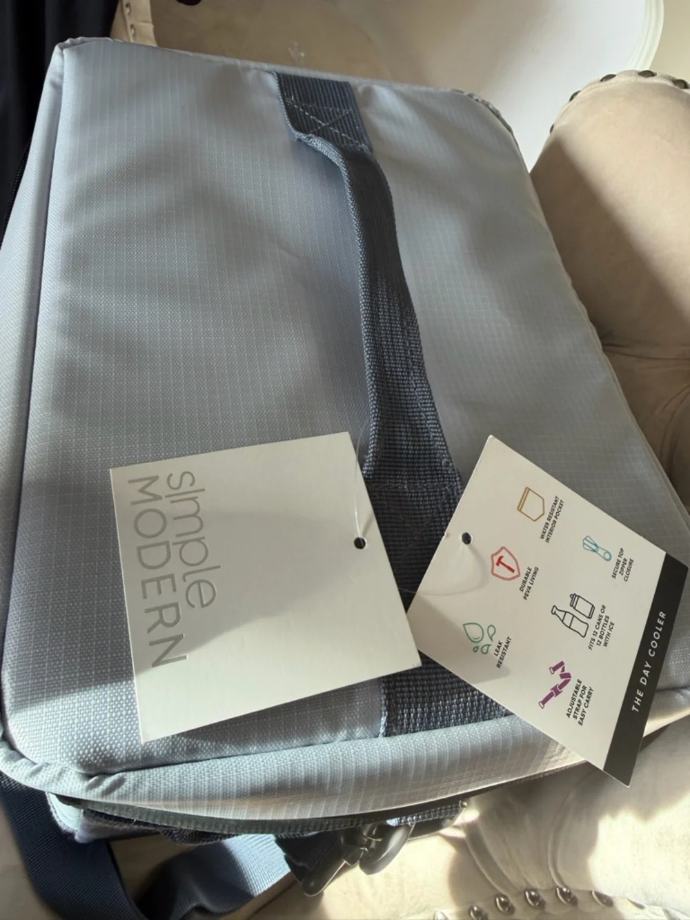 Simple Modern product details